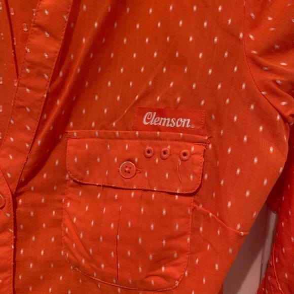 🧡💜🐅 Columbia button up shirt - Picture 2 of 6